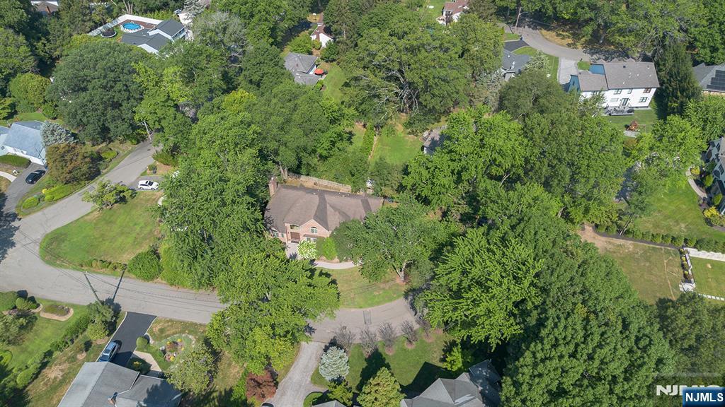 5 Kenyon Court
