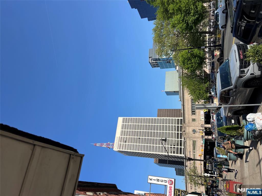 Rental Property at 384 Market St 3-L, Newark, New Jersey - Bedrooms: 2 
Bathrooms: 1 
Rooms: 4  - $2,300 MO.