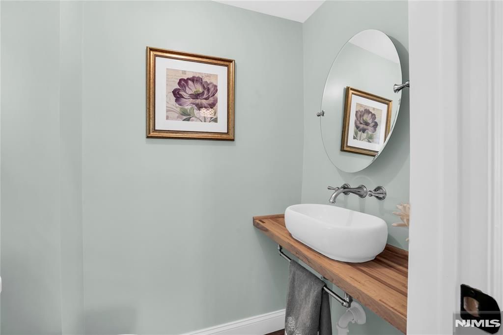 Photo of 14 Meadow Drive, Little Falls, NJ 07424 (MLS # 26015412)