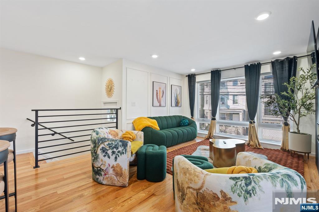 394 9th Street
