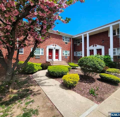 Photo of 640 Franklin AVE #2F, Nutley, NJ 07110 (MLS # 26032069)