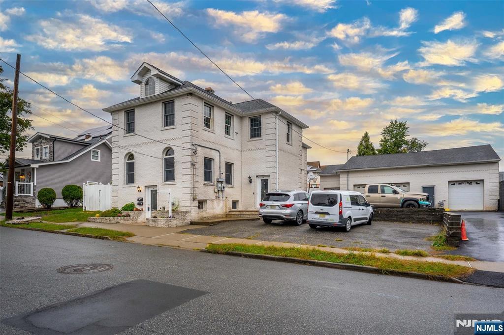 167 Hamilton Avenue