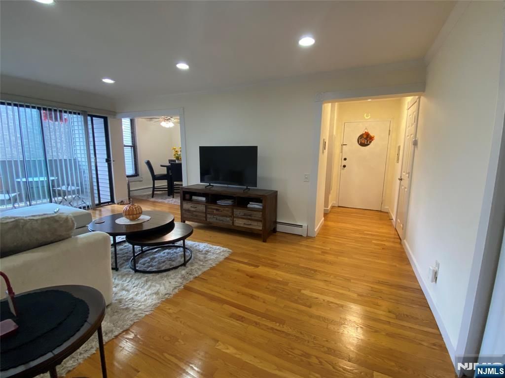 Photo of 824 Main St, Belleville, NJ 07109 (MLS # 25037142)