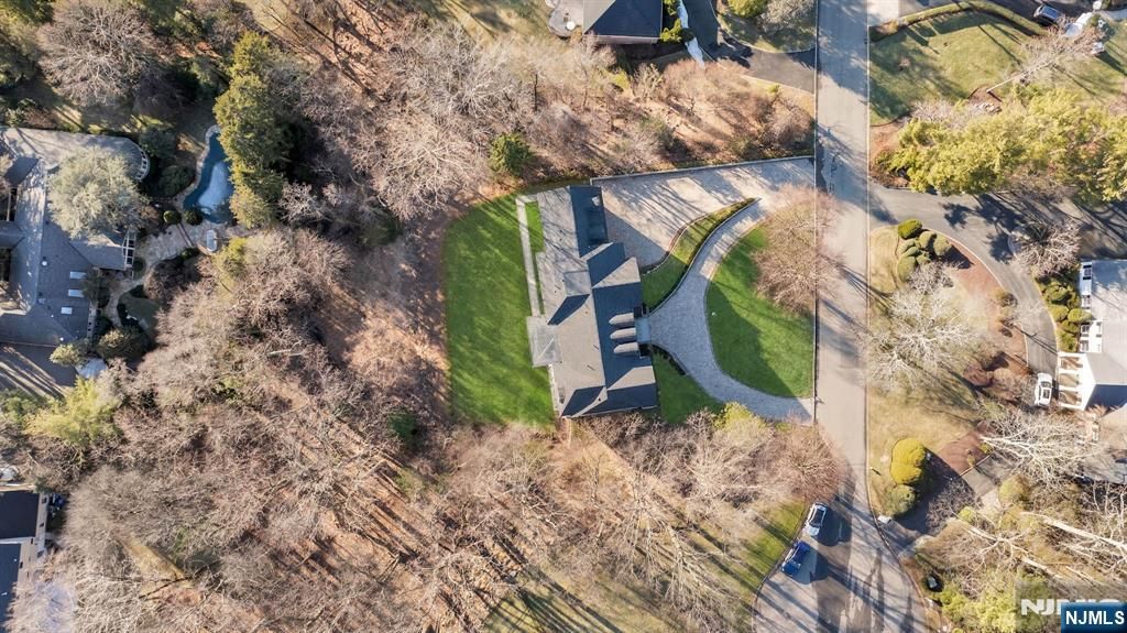 Photo of 28 Ellens Way, Alpine, NJ 07620 (MLS # 26008199)