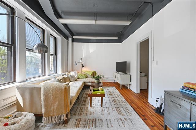 338 Montgomery Street