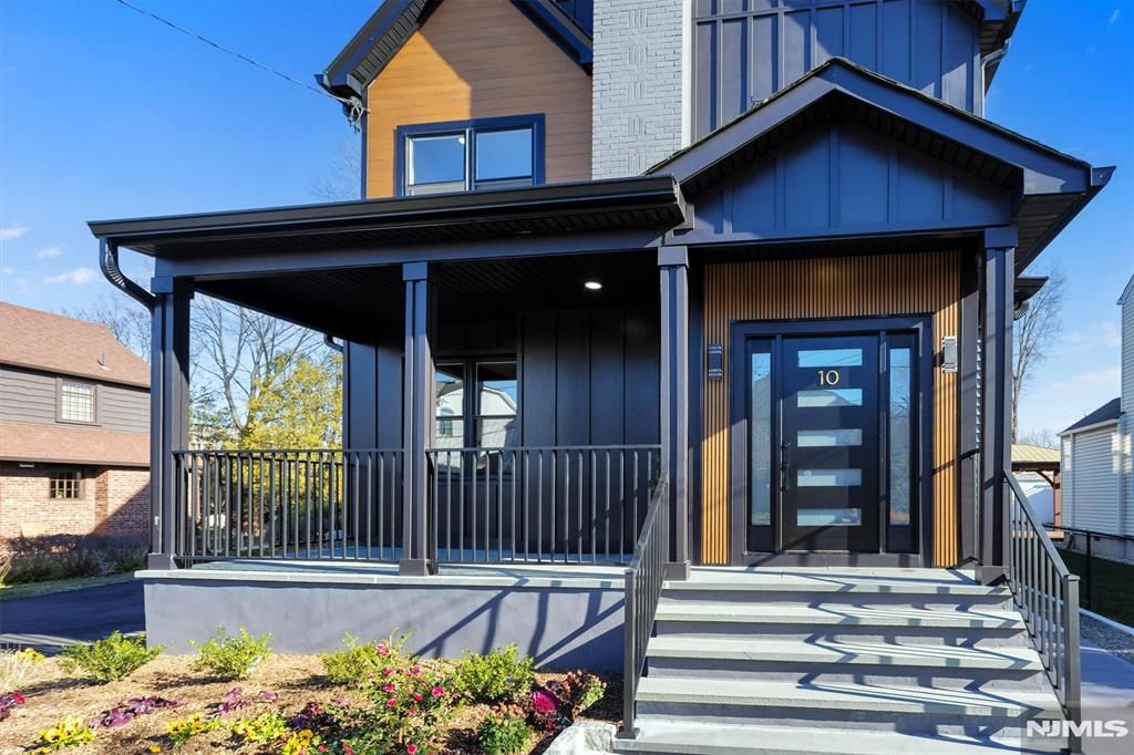 Photo of 10 Marilyn Place, Clifton, NJ 07011 (MLS # 25041453)