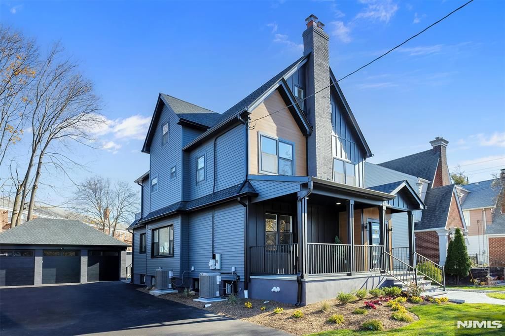 Photo of 10 Marilyn Place, Clifton, NJ 07011 (MLS # 25041453)