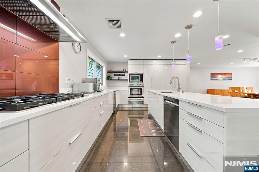 19 Coppel Drive