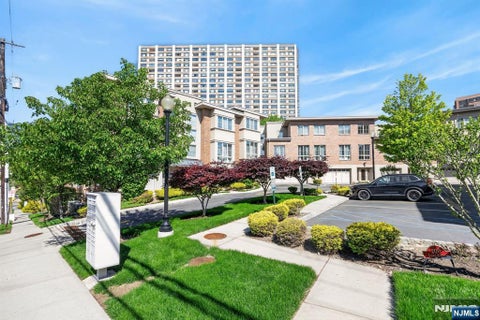 Photo of 200 Laird Ave #204, Cliffside Park, NJ 07010 (MLS # 26026102)