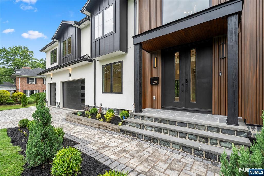 28 Grandview Terrace