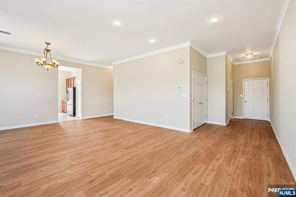 516 Four Seasons Drive