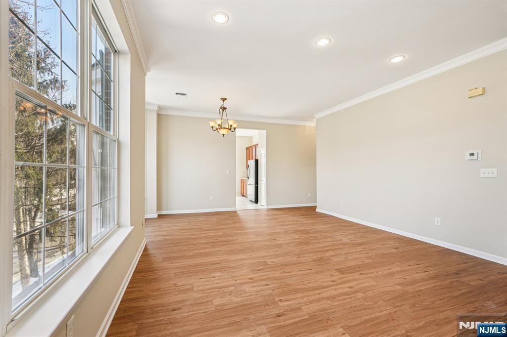 516 Four Seasons Drive