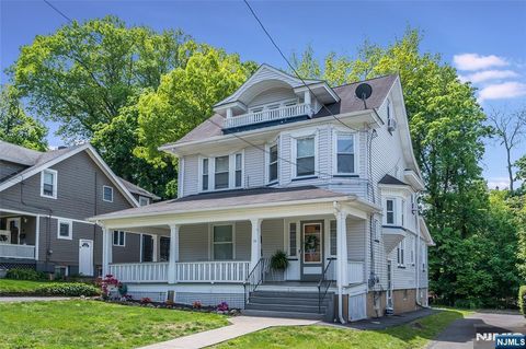 Photo of 14 Ravine Ave #2, Caldwell, NJ 07006 (MLS # 25041778)