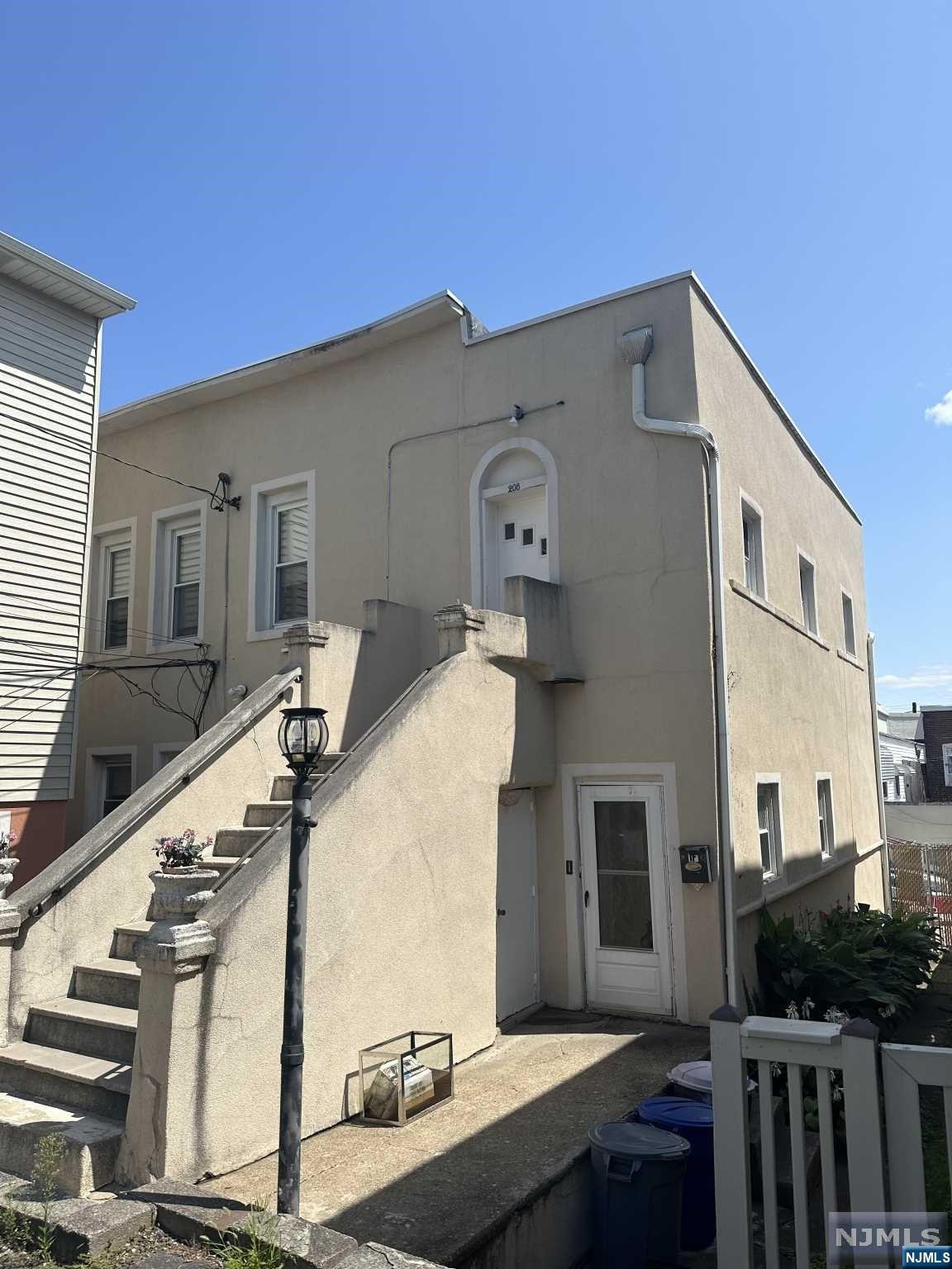 Lodi, New Jersey 07644, United States, 9 Bedrooms Bedrooms, ,4 BathroomsBathrooms,Residential,Pending,40328 Lodi, New Jersey 07644, United States, 9 Bedrooms Bedrooms, ,4 BathroomsBathrooms,Residential,Pending,40328