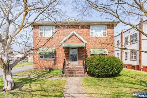 125 Illinois Avenue Paterson NJ 07503