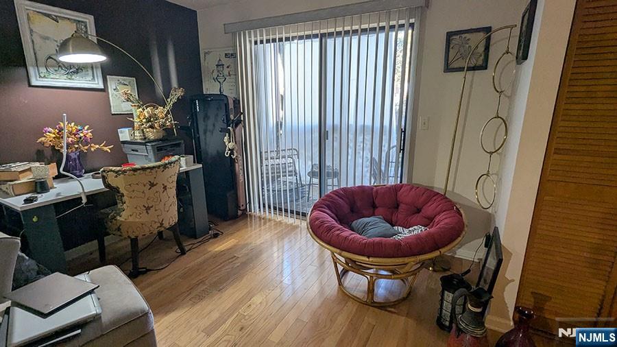 19 Plauderville Avenue 110