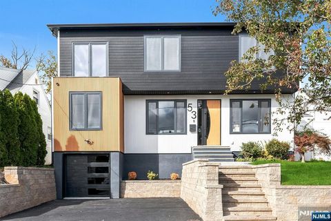 53 Hoover Street North Arlington NJ 07031