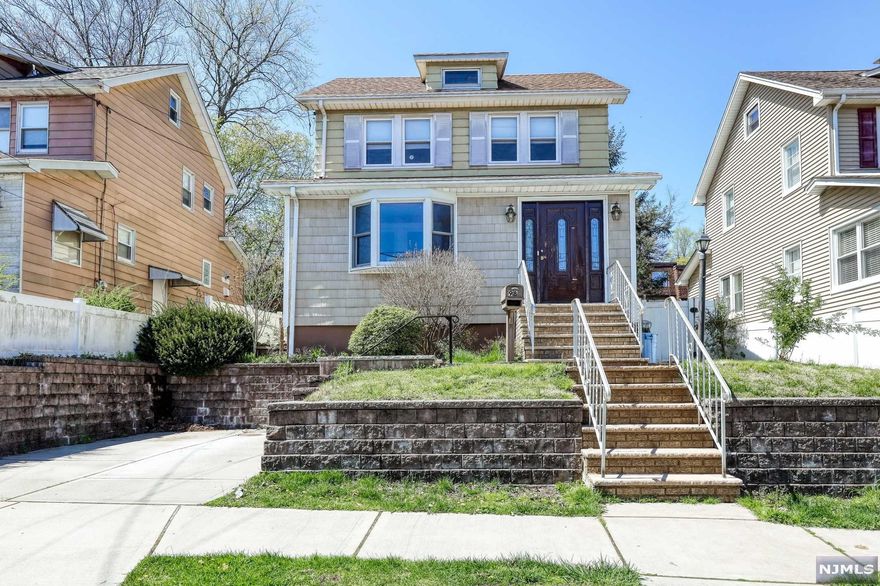 LIVE IN ONE OF THE SOUGHT AFTER TOWNS IN BERGEN COUNTY!! A QUIET BLOCK RIGHT NEXT TO ROSSI MEMORIAL PARK SITS A LOVELY COLONIAL. YOU ARE GREETED BY A ENCLOSED PORCH THAT LEADS TO THE LIVING ROOM AND DINING ROOM. A ROOMY EAT IN KITCHEN AND FULL BATH COMPLETE THE 1ST FLOOR. THE 2ND FLOOR HAS 3 BEDROOM, A FULL BATH AND A WALK UP ATTIC. THE BACK YARD HAS AN ABOVE GROUND POOL AND AMPLE ROOM FOR PATIO SET. WITH A LITTLE LOVE THIS HOUSE CAN BE YOUR "HOME"!! **BOILER AND HEATER ARE 1 YR. OLD, NEW WINDOWS AND ROOF IS 8 YEARS OLD**