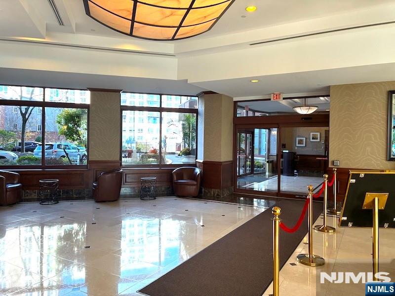 100 Old Palisade Road 1505