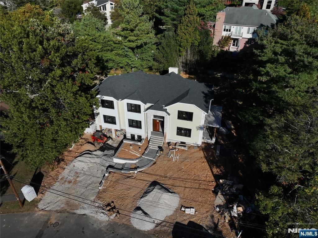 Photo of 25 Macarthur Avenue, Closter, NJ 07624 (MLS # 25037044)