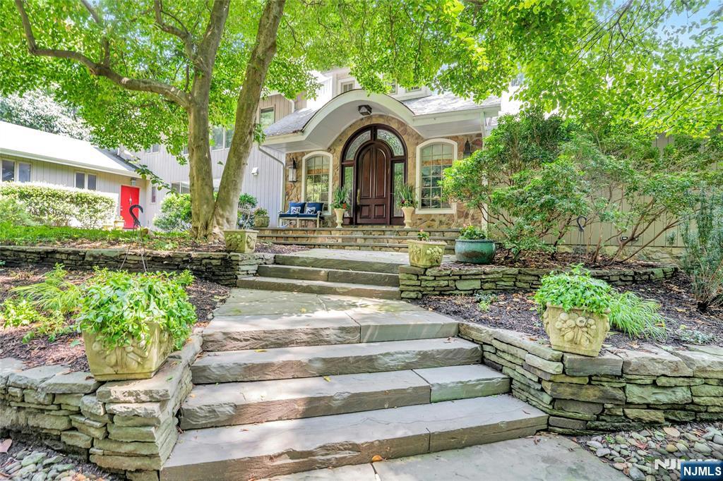 21 Midvale Mountain Road