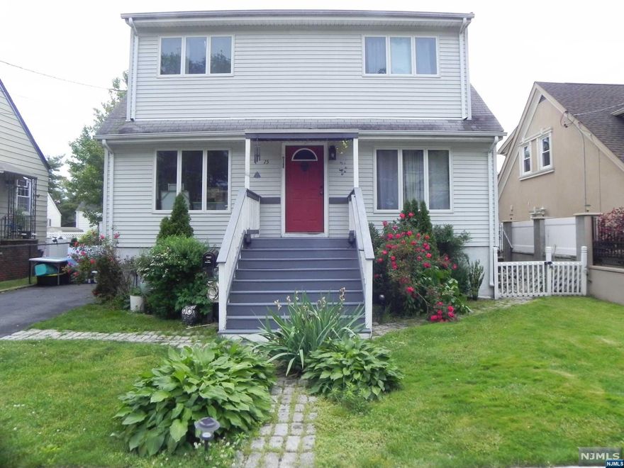 JUST REDUCED!!!!!!!THE HOME IS LOCATED ON A CUL-DA-SAC. THE HOME FEATURES ON THE 1st FLOOR A LIVING ROOM, FORMAL DINING ROOM, EAT KITCHEN, BEDROOM/OFFICE/PLAYROOM AND A FULL BATH. THE 2nd FLOOR HAS THE MASTER BEDROOM WITH A FULL BATH AND 2 OTHER BEDROOMS. THE BASEMENT IS FINISHED AND CAN BE USED AS A LARGE FAMILY ROOM/PLAYROOM, ETC. THERE'S ALSO A LARGE LAUNDRY ROOM AND A STORAGE/UTILITY ROOM. THERES ALSO A NICE BACKYARD WITH A PAVERED PATIO. SOLAR PANELS. WALKING DISTANCE TO THE SCHOOL AND NYC TRANSPORTATION. HOME WARRANTY FOR APPLIANCES EXPIRES MAY 2027, NEW WASHER AND DRYER, NEW HOT WATER HEATER, ALL INCLUDED IN SALE....