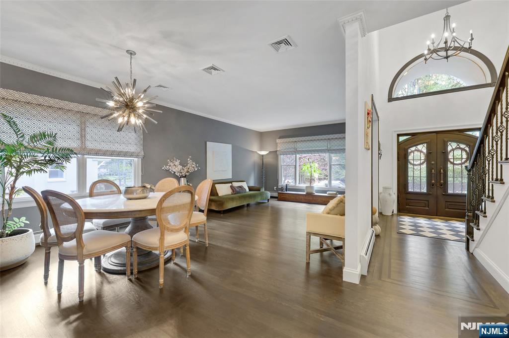 59 Lohs Place