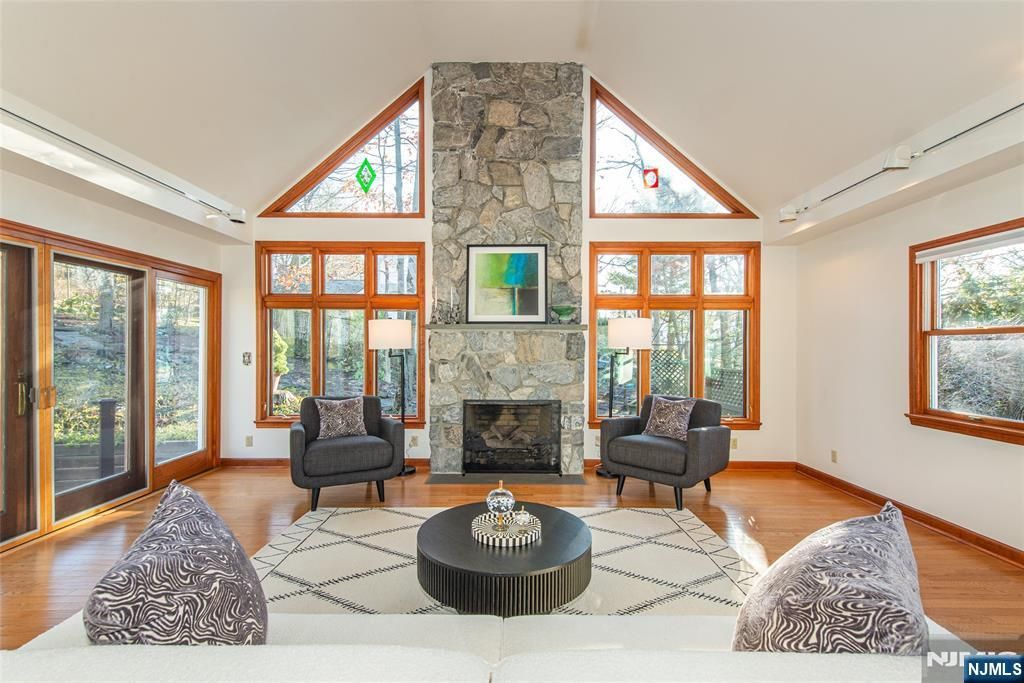 Photo of 24 Lenox Terrace, West Orange, NJ 07052 (MLS # 26001779)