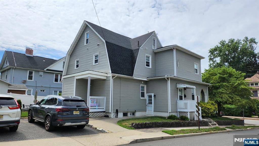245 Hillside Avenue