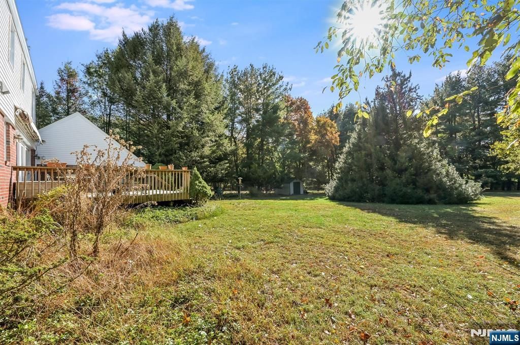 Photo of 43 Old Tappan Road, Old Tappan, NJ 07675 (MLS # 25035856)