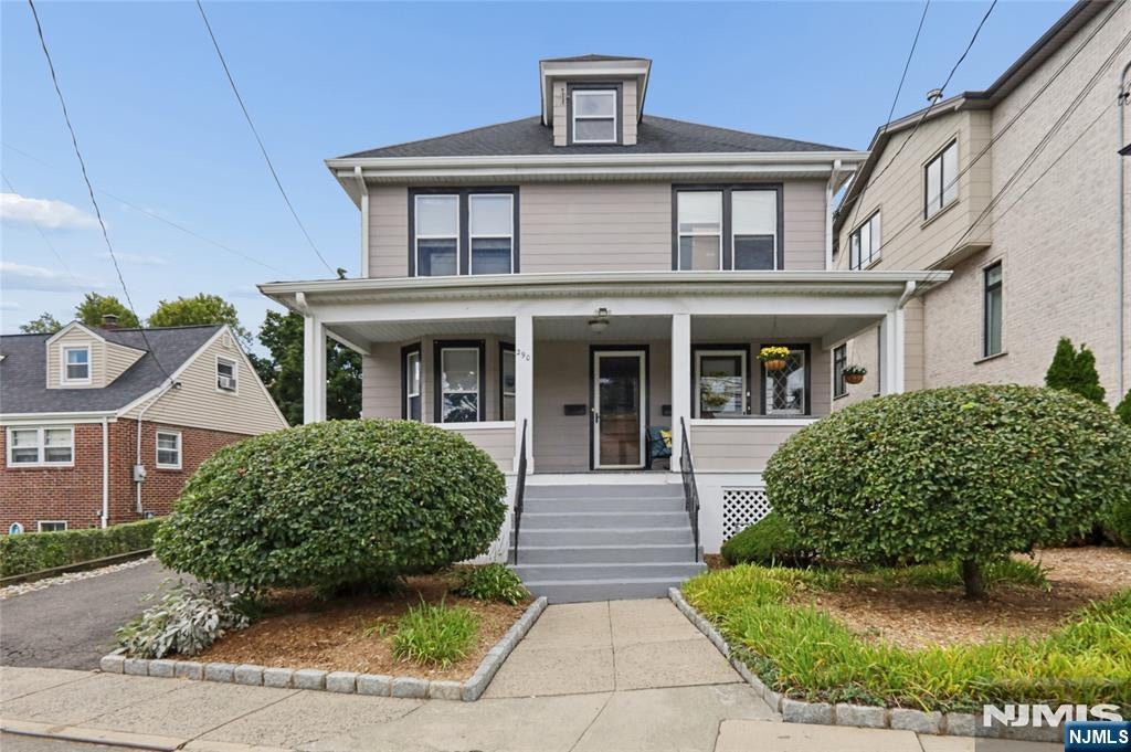 290 Columbia Avenue