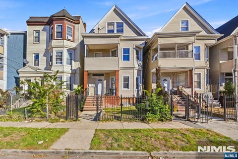 Photo of 196 Fairmount Avenue, Newark, NJ 07103 (MLS # 26039077)