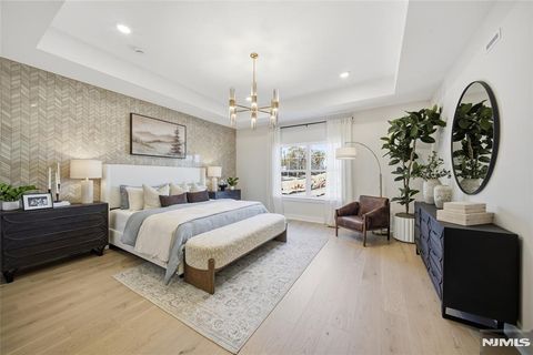 Photo of 12 Belmont Place, Oakland, NJ 07036 (MLS # 26008997)