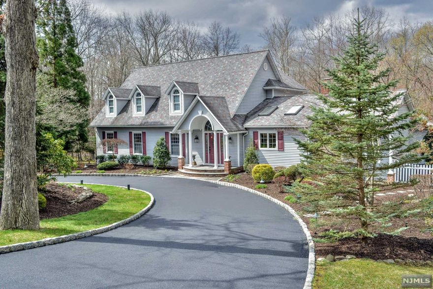 This Two Sty expanded Ranch is an Anona Park gem! It's set high above a gorgeous water view. The interior of the home has been lovingly maintained by its Professional Decorator owner! The stunning Decor and attention to detail is seen throughout the home. The 1st FL offers a 2 Story Entry Foyer, FLR, & a Custom Salerno Kit, with Travertine counters & top of the line appliances. The Great RM/FPL is a wonderful place to spend cold winter nights. Working from home is a pleasure in the Office/FPL. There is a well laid out 3 bedroom wing, with 2 beautifully updated baths and a spacious den area. On the 2nd floor you can retreat to a luxurious private MBR suite with sitting area, 2 WIC and a Spa-like MBTH. The sprawling walk out fin basement has, a FBth, Exrcse Rm, Lndry, & door to a 3 car garage. Don't miss out on this irresistible offering in the unique neighborhood of Anona Park where Owners enjoy a Lake/sandy beach,Tennis & Pavilion! Still showing!