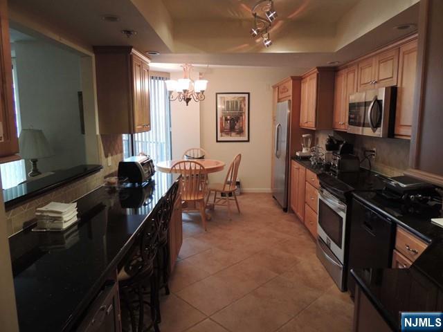 245 Prospect Avenue 5B, Hackensack, New Jersey - 2 Bedrooms  
2 Bathrooms - 
