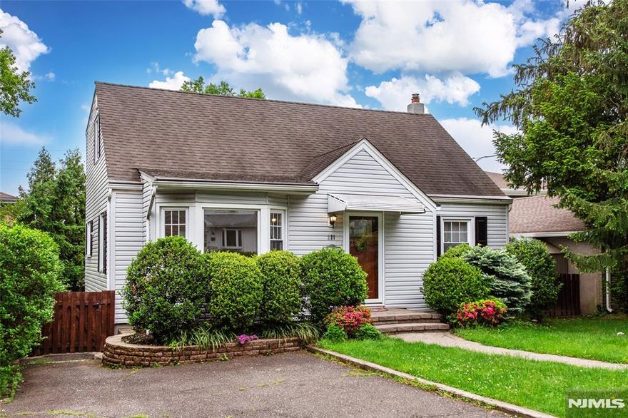 Just one block from town, this pristine home offers 4 bedrooms, 2 full bathrooms, and generous living space with beautiful hardwood floors throughout. The large living room flows into a modern kitchen featuring granite countertops, a breakfast bar, and stainless steel appliances. The lower level includes a bonus rec room, a laundry room, and ample storage. Additional features include central air, a built-in Budd vacuum system, paver patio, fenced backyard, storage shed, underground sprinklers, and a wide, deep driveway with plenty of parking. Donâ€™t miss this exceptional rental-- convenient to all that Ridgewood has to offer, including shops, restaurants, and parks!