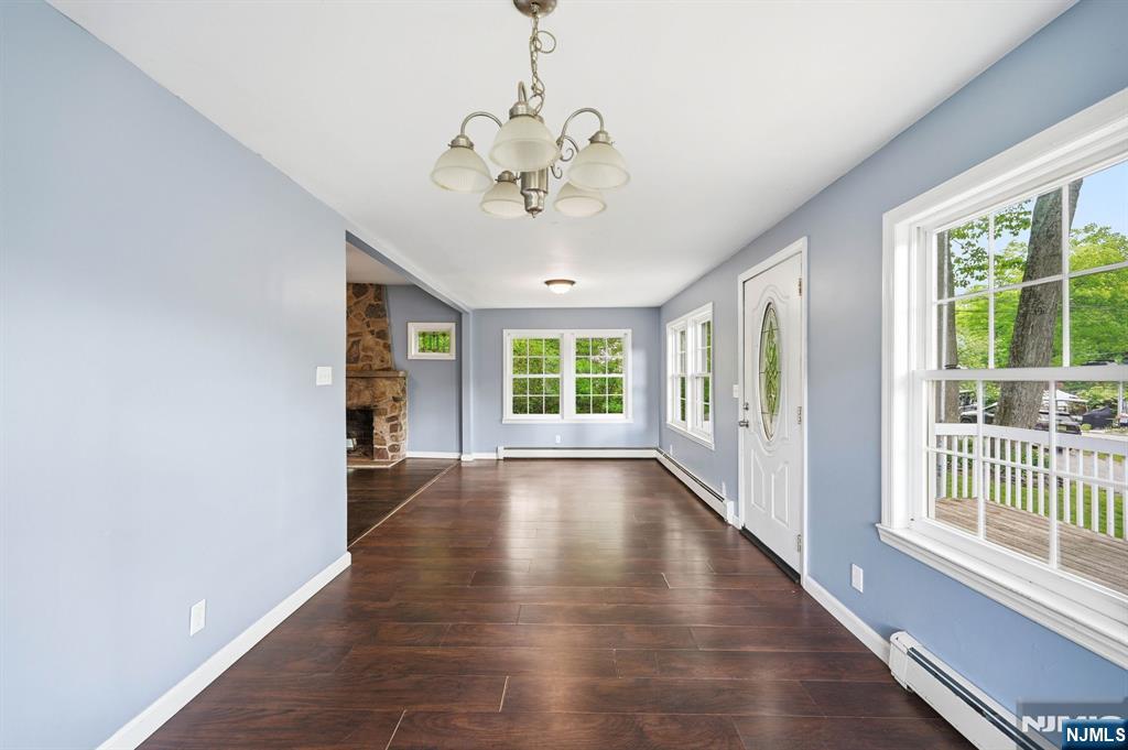 16 Morsemere Road