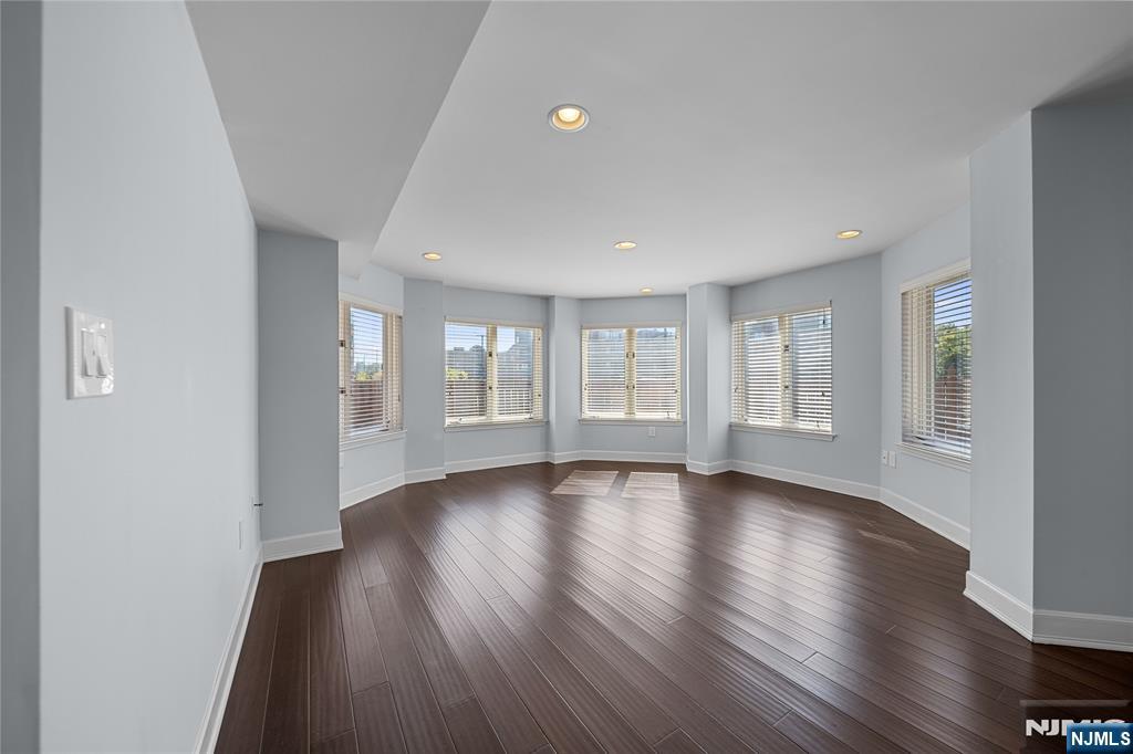 301 Ellery Court