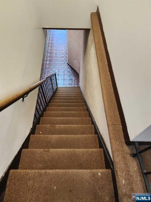 302 Main Street 202A, 202B
