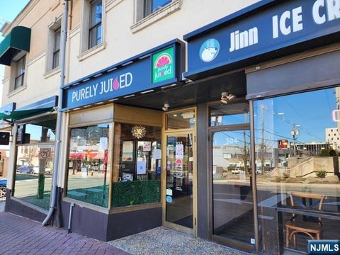 Photo of 302 Main Street #202A, 202B, Fort Lee, NJ 07024 (MLS # 26024826)