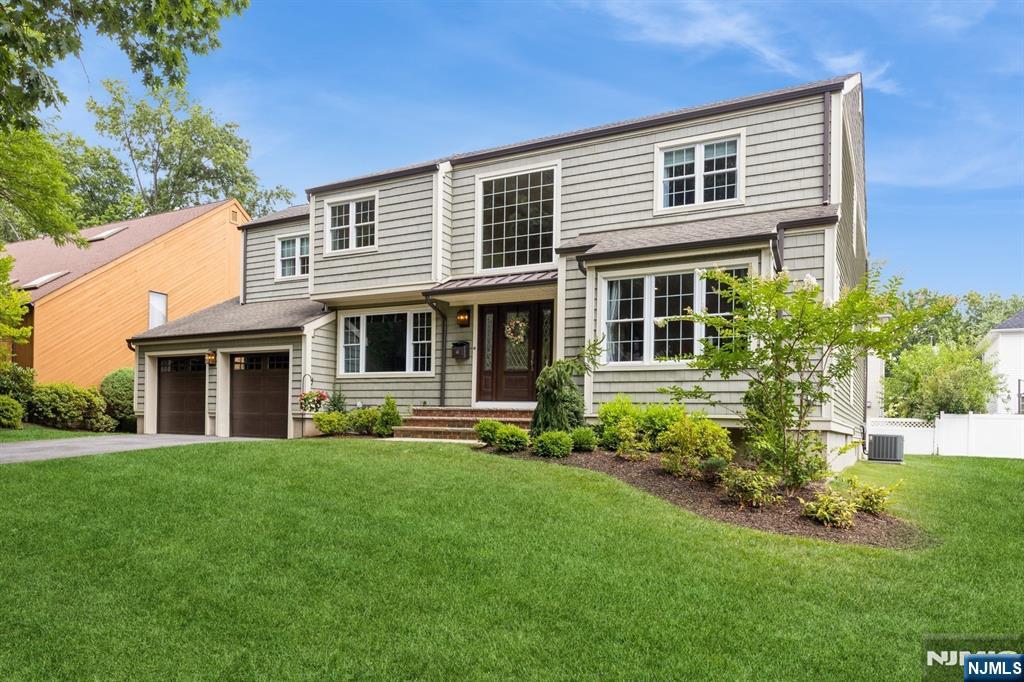 46 Eastbrook Drive