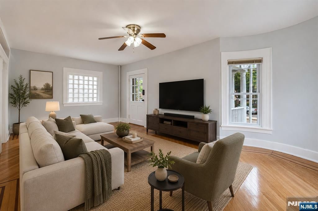 Photo of 208 Greylock Parkway, Belleville, NJ 07109 (MLS # 26017215)