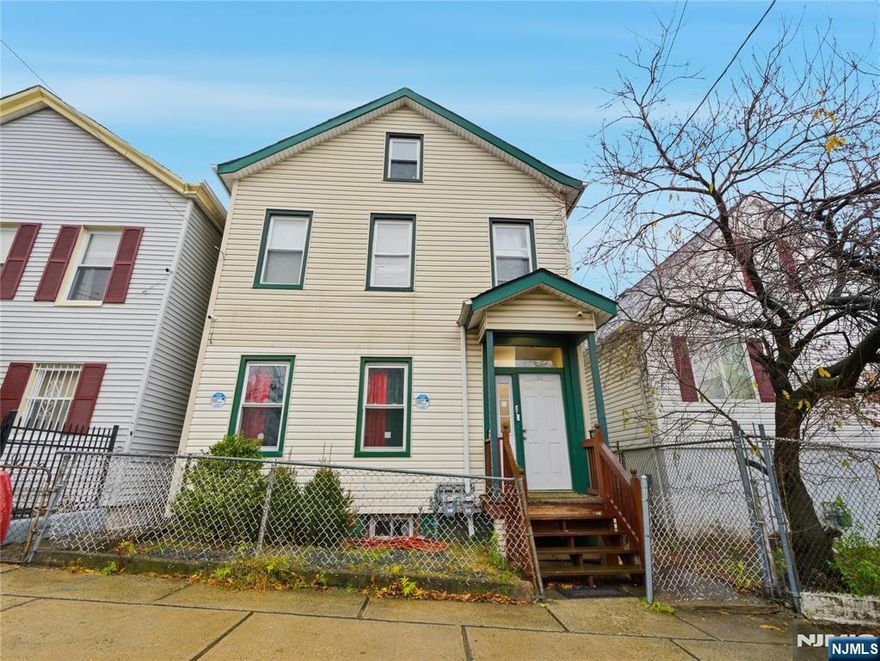 Come see this wonderful two-family home that offers comfortable living space on each floor, perfect for those seeking an income-producing property while living in one of the units or as an investment. Both units feature two well-sized bedrooms, an eat-in kitchen with room for a dining table, and a bright, welcoming living room. The layout is practical and efficient, making the home easy to maintain while still providing all the essential comforts. Ideal for anyone looking for a home where access to all major highways are literally down the street with the added benefit of an additional rental unit. This is something you truly don't want to miss!