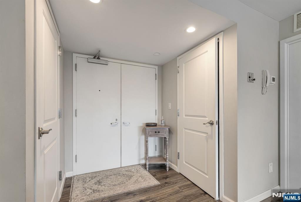 245 Prospect Avenue 14D