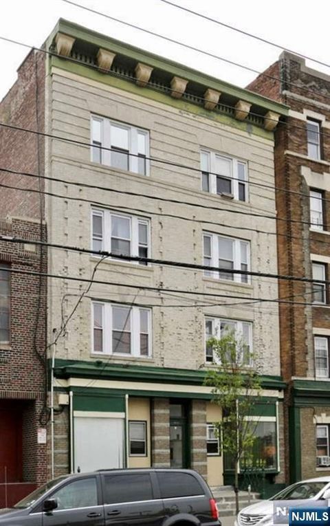 4810-4812 Park Avenue 7 Weehawken NJ 07086