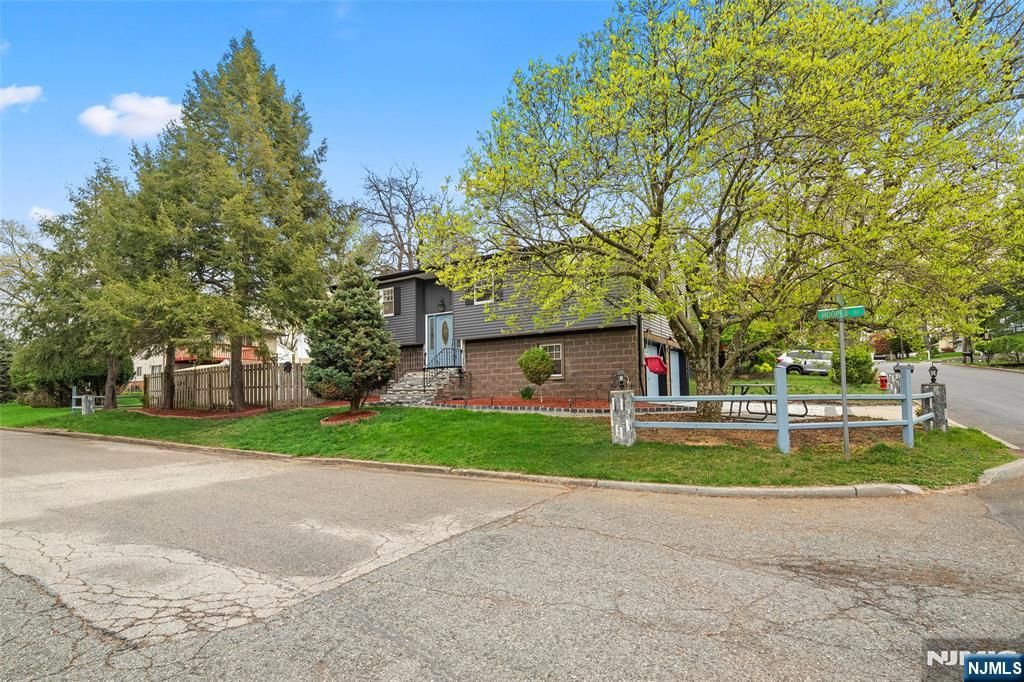 Photo of 84 Westwood Boulevard, Westwood, NJ 07675 (MLS # 26014313)