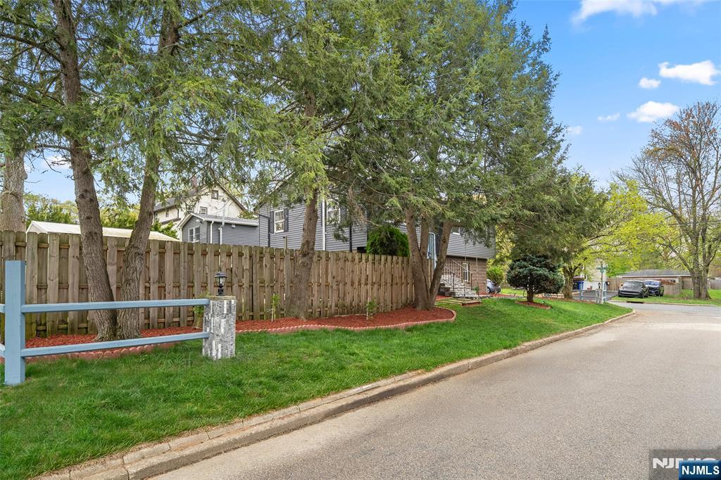 84 Westwood Boulevard