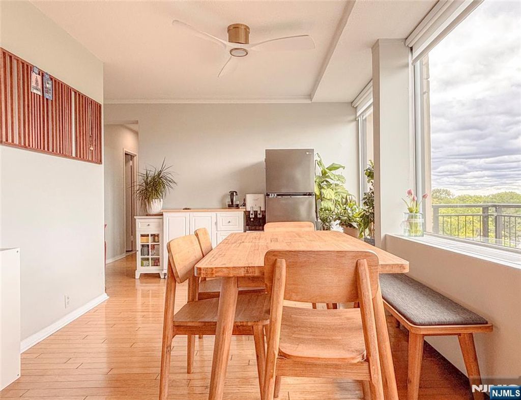 Photo of 3 Horizon RD #816, Fort Lee, NJ 07024 (MLS # 26018225)