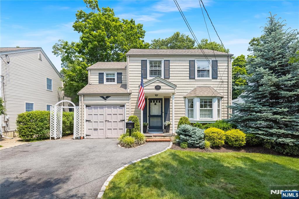 Property for Sale at 130 Young Avenue, Cedar Grove, New Jersey - Bedrooms: 3 
Bathrooms: 2 
Rooms: 7  - $649,000