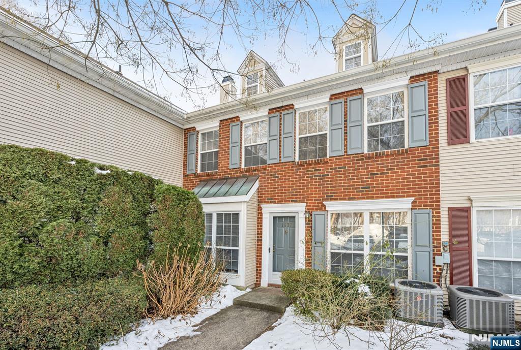 1037 Cumberland Court